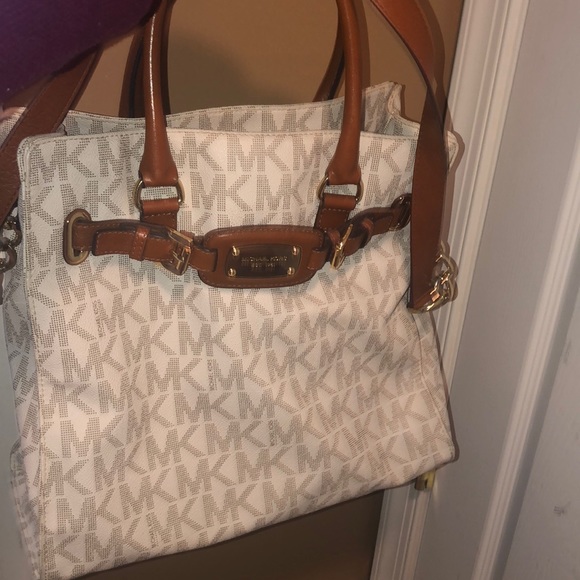 Michael Kors Bag - Picture 1 of 4